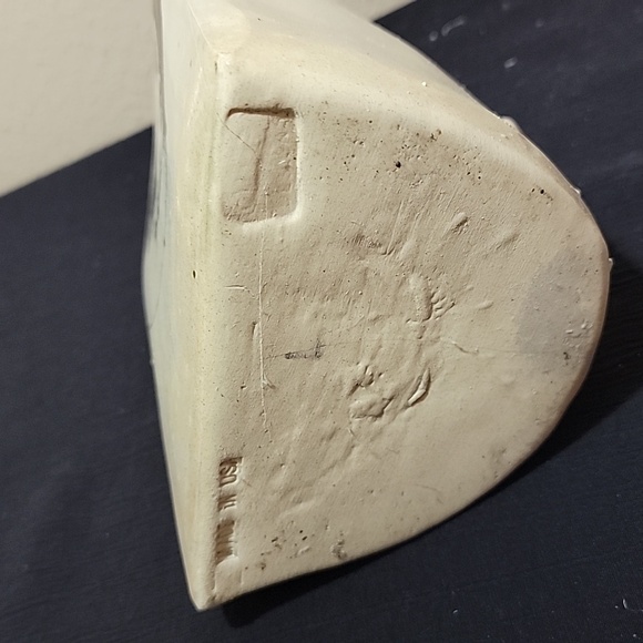 Vintage Jon Carlos Lopez Pottery Raccoon  Planter - Picture 6 of 7